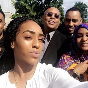 Meet your Posher, Omnia